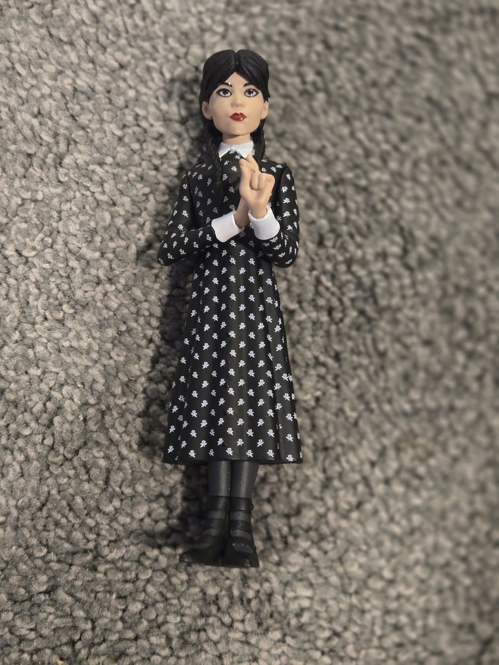 NECA MGM 2023 Action Small Figurine Wednesday Addams Family Collectable Toy